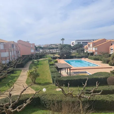 Les Soleillades - Joli Avec Piscine Apartman