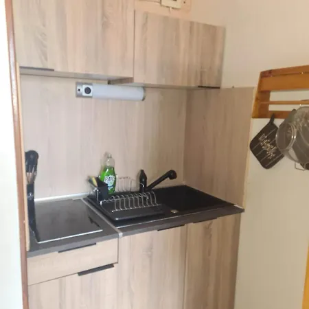 Les Soleillades - Joli Avec Piscine Apartment *