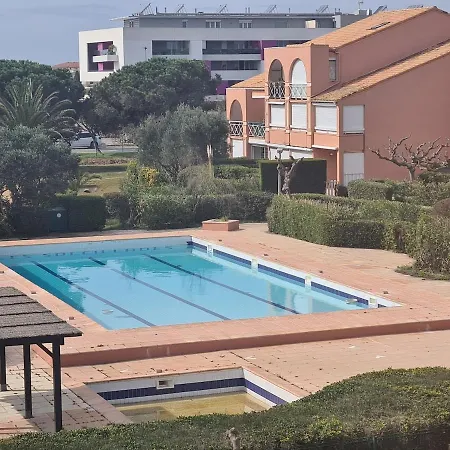 Apartment Les Soleillades - Joli Avec Piscine